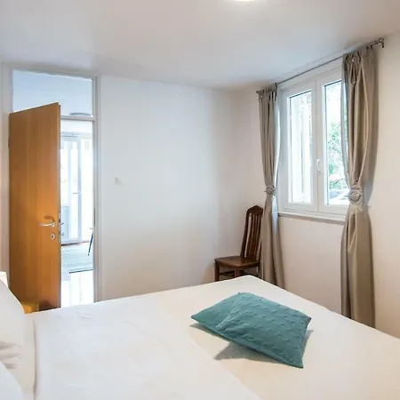 Drage Apartmán *