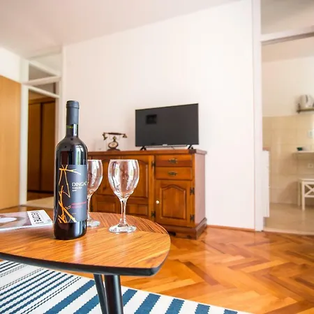 Drage Apartment *