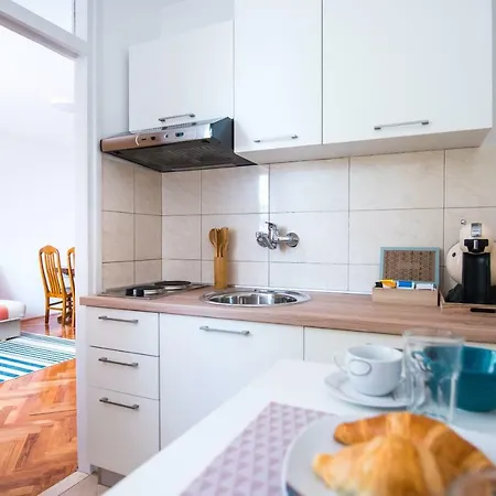 Drage Apartment *